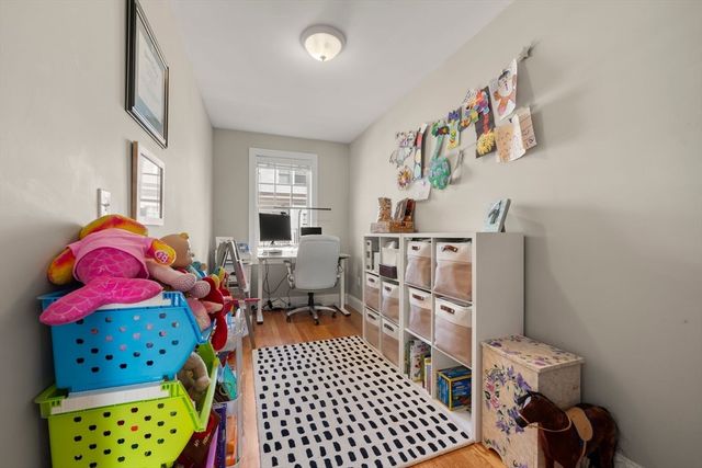 30 Park St 3, Boston, MA 02122