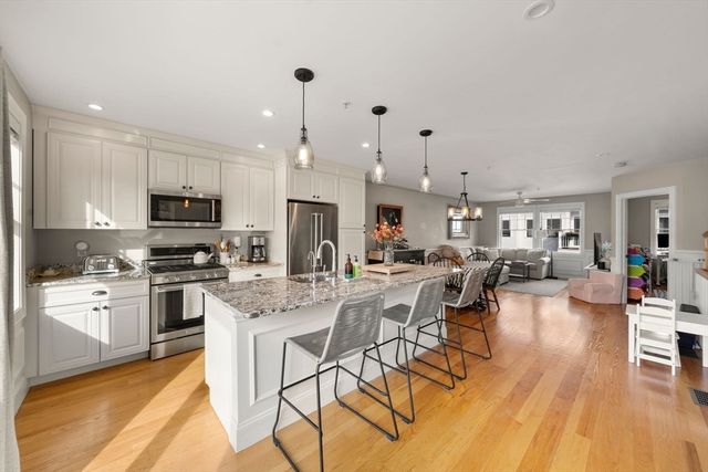 30 Park St 3, Boston, MA 02122