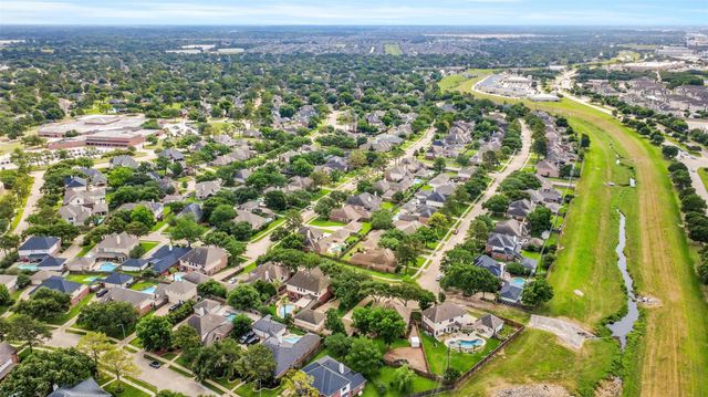 15203 Wisteria Springs Drive, Cypress, TX 77433
