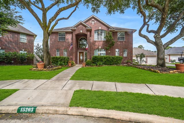 15203 Wisteria Springs Drive, Cypress, TX 77433