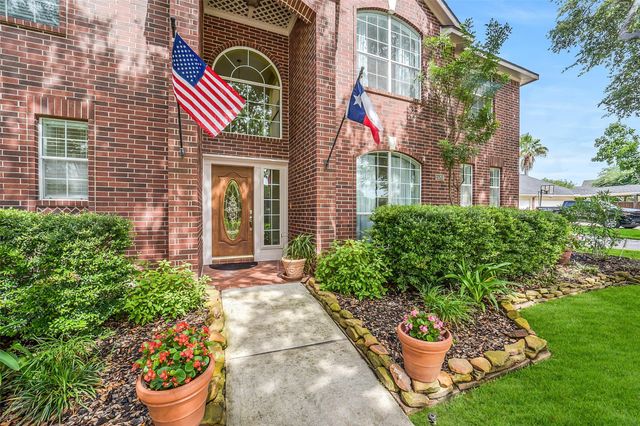 15203 Wisteria Springs Drive, Cypress, TX 77433