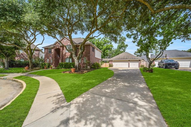 15203 Wisteria Springs Drive, Cypress, TX 77433