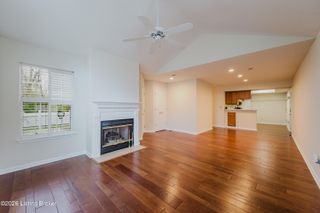 10305 Parkstone Dr, Louisville, KY 40241