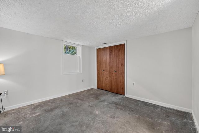 6406 WHITE OAK CT, Frederick, MD 21701