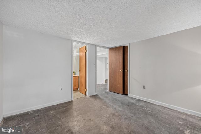 6406 WHITE OAK CT, Frederick, MD 21701