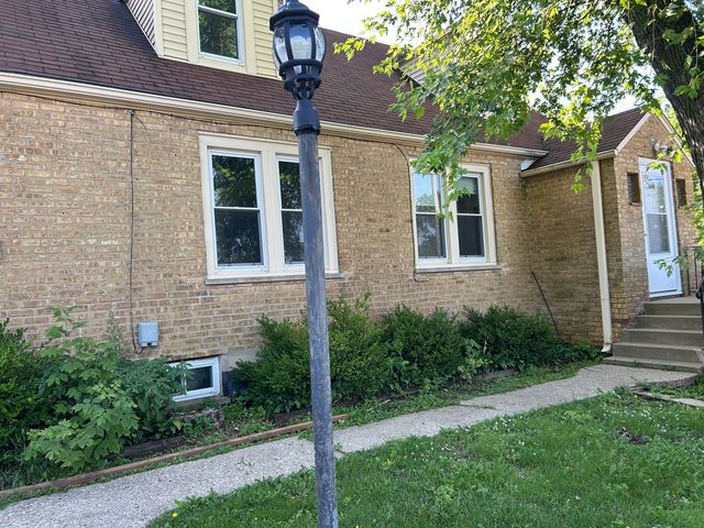 25080 W Il 173 Route 1, Antioch, IL 60002