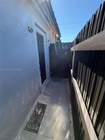 11448 SW 185th Ter, Miami, FL 33157