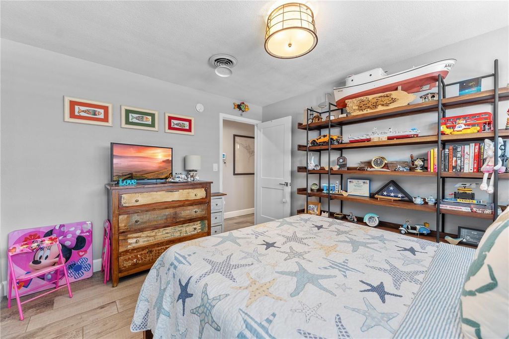 Image 22 of property listing at 118 CORAL WAY, Port Orange, FL 32127