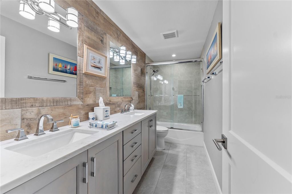 Image 23 of property listing at 118 CORAL WAY, Port Orange, FL 32127