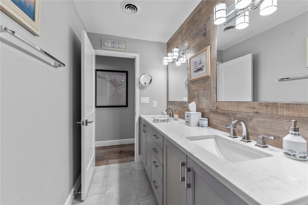 Image 24 of property listing at 118 CORAL WAY, Port Orange, FL 32127