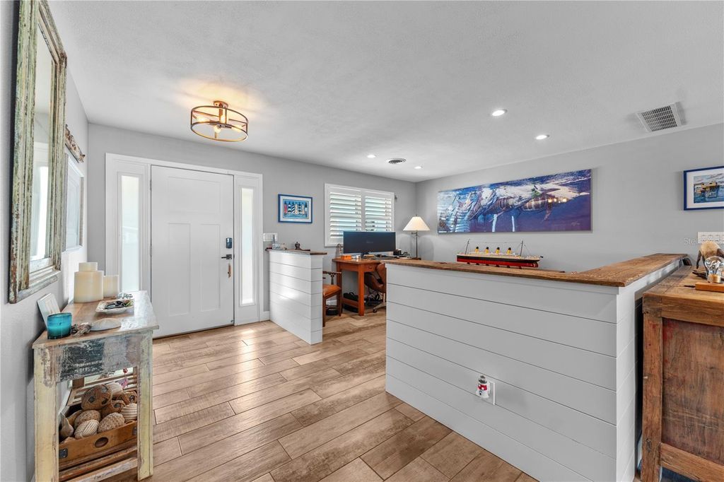 Image 5 of property listing at 118 CORAL WAY, Port Orange, FL 32127