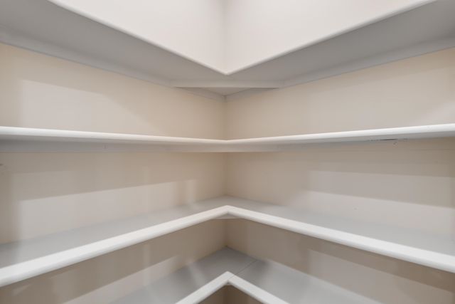 2459 W MacArthur Ct, Wichita, KS 67217