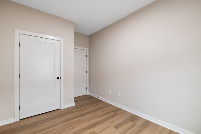 2459 W MacArthur Ct, Wichita, KS 67217