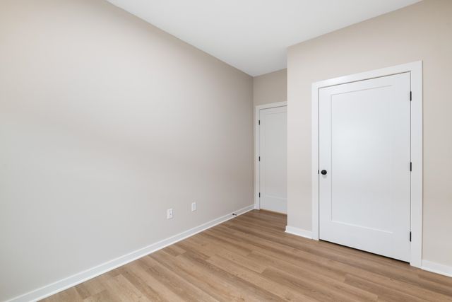 2459 W MacArthur Ct, Wichita, KS 67217