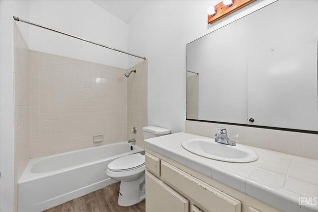 4600 Beechwood Street 95, Bakersfield, CA 93309