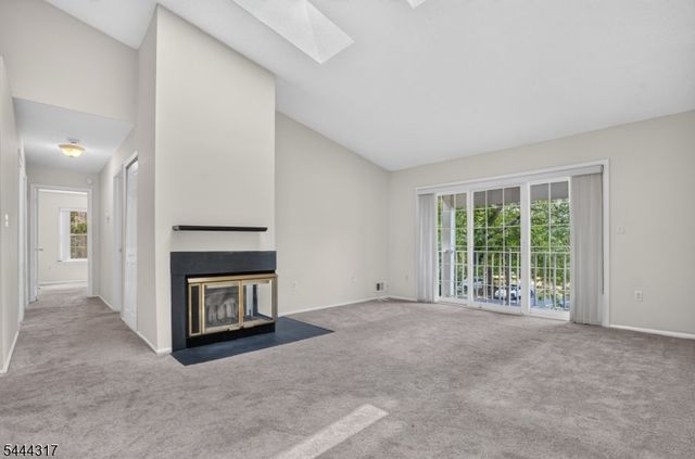 2212 Doolittle Dr, Bridgewater Twp., NJ 08807