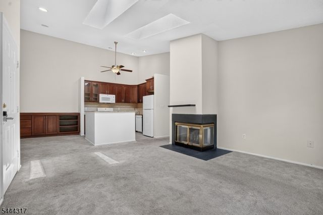 2212 Doolittle Dr, Bridgewater Twp., NJ 08807