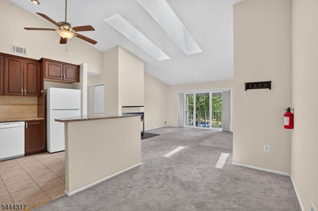 2212 Doolittle Dr, Bridgewater Twp., NJ 08807