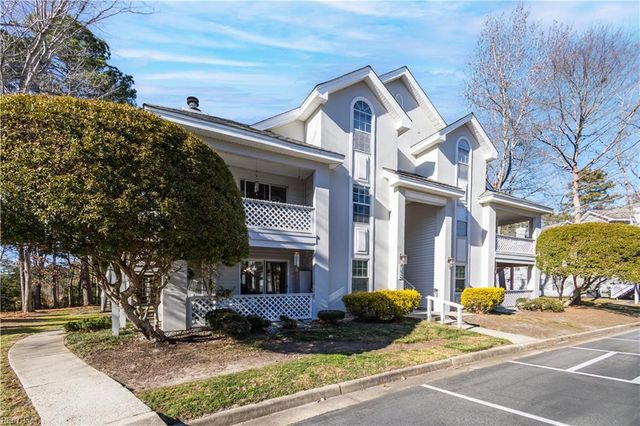 712 Inlet Quay Apt A, Chesapeake, VA 23320