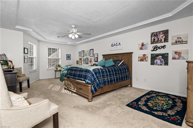 712 Inlet Quay Apt A, Chesapeake, VA 23320