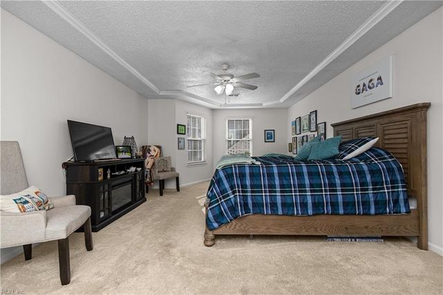 712 Inlet Quay Apt A, Chesapeake, VA 23320