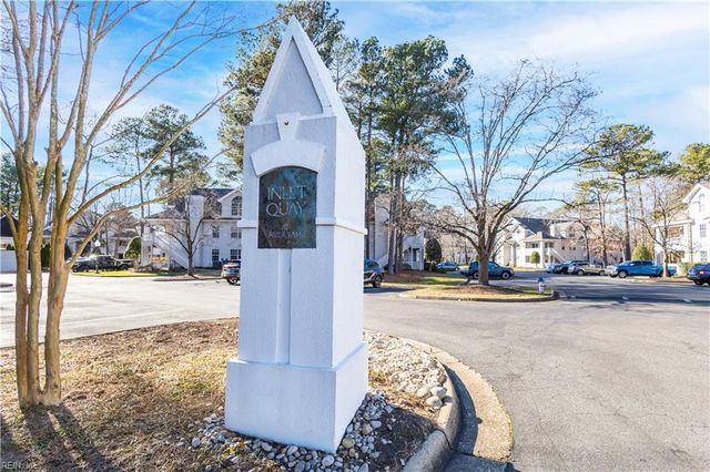 712 Inlet Quay Apt A, Chesapeake, VA 23320