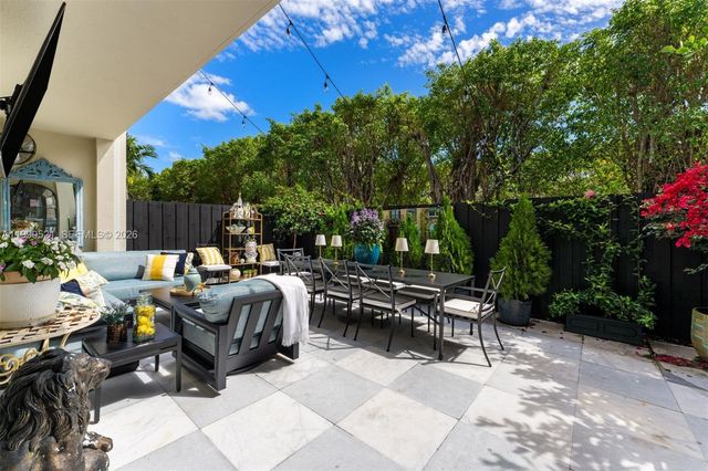 3028 NE Quayside Lane 34, Miami, FL 33138