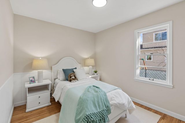 5808 Oregon Avenue N, Crystal, MN 55428