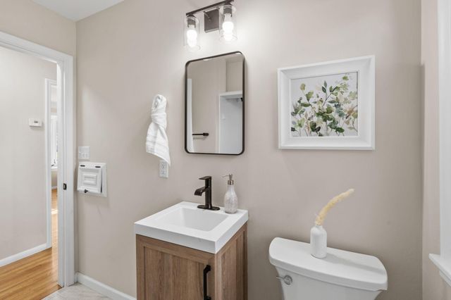 5808 Oregon Avenue N, Crystal, MN 55428