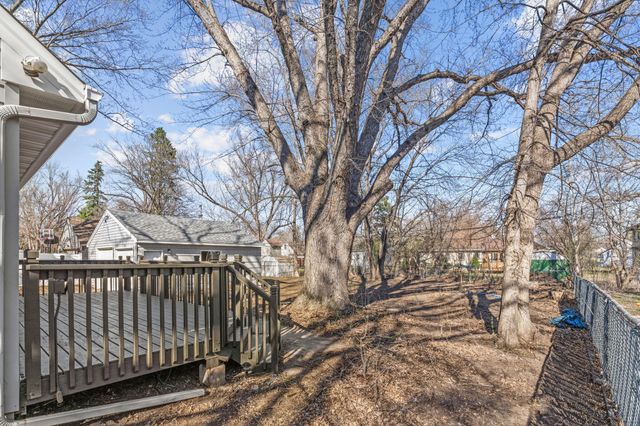 5808 Oregon Avenue N, Crystal, MN 55428