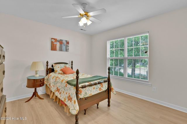 123 NE 30th Street, Oak Island, NC 28465