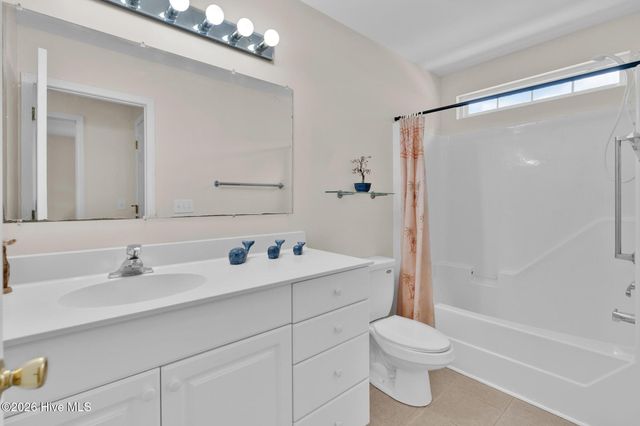 123 NE 30th Street, Oak Island, NC 28465