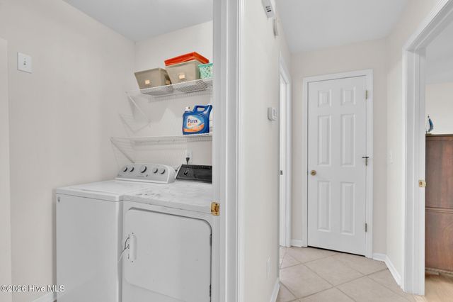 123 NE 30th Street, Oak Island, NC 28465