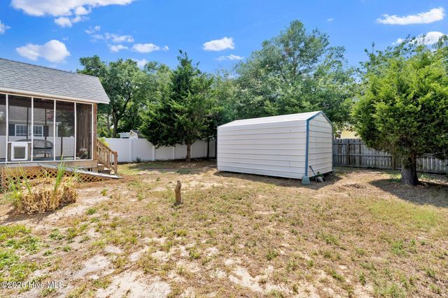 123 NE 30th Street, Oak Island, NC 28465