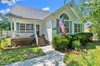 123 NE 30th Street, Oak Island, NC 28465