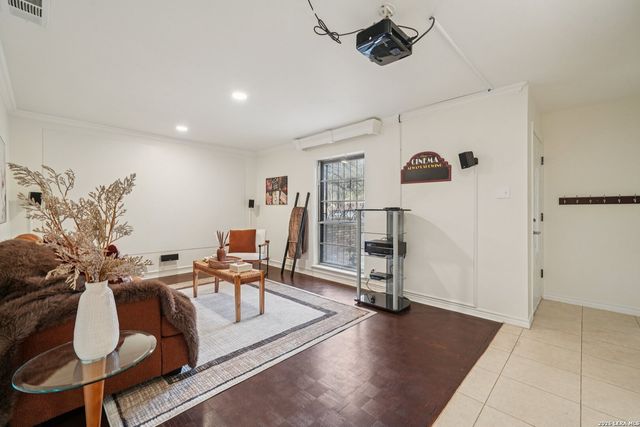 1307 Cibolo Trail, Universal City, TX 78148