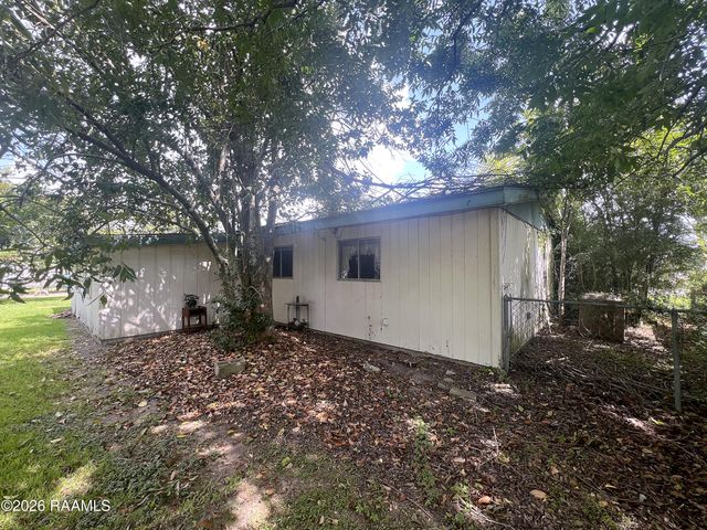 600 Creswell Lane, Opelousas, LA 70570