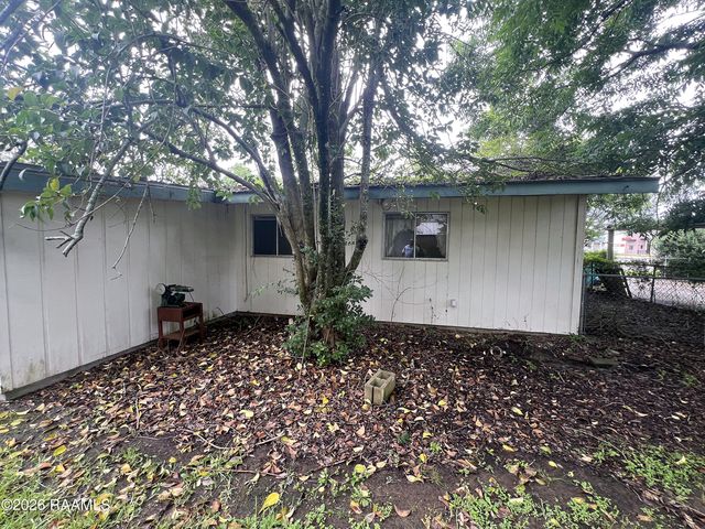 600 Creswell Lane, Opelousas, LA 70570