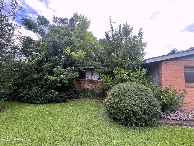 600 Creswell Lane, Opelousas, LA 70570