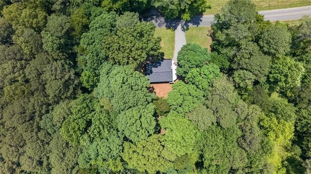 837 Puckett Road, Waleska, GA 30183