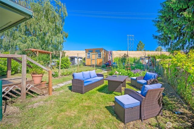 811 W Hazel Street, Mount Vernon, WA 98273