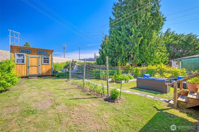 811 W Hazel Street, Mount Vernon, WA 98273