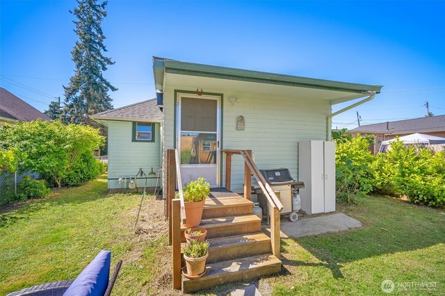 811 W Hazel Street, Mount Vernon, WA 98273