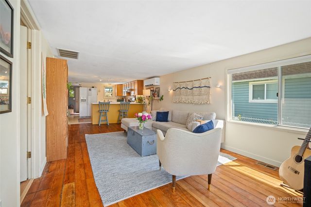 811 W Hazel Street, Mount Vernon, WA 98273