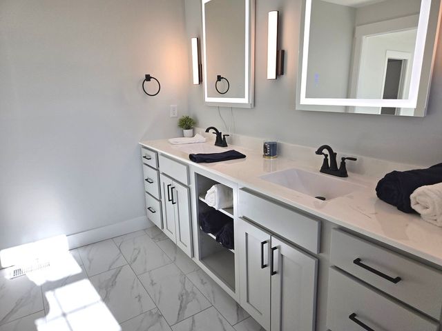 2203 Corrigan Way, Normal, IL 61761