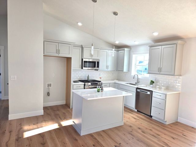 2203 Corrigan Way, Normal, IL 61761