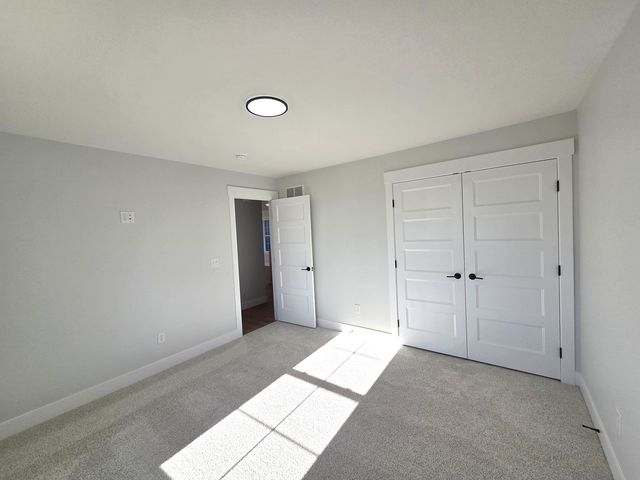 2203 Corrigan Way, Normal, IL 61761