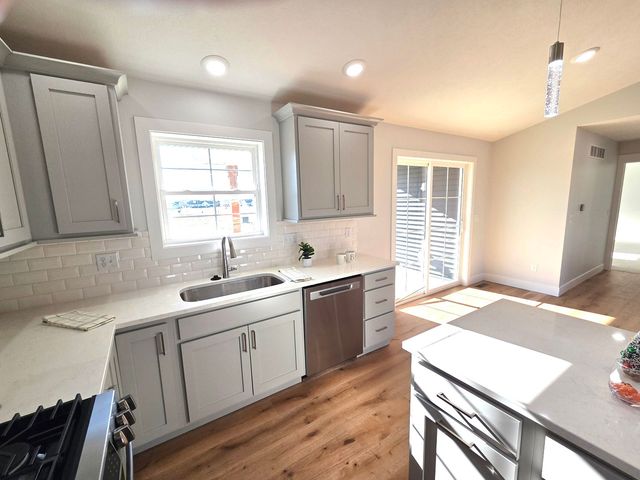 2203 Corrigan Way, Normal, IL 61761