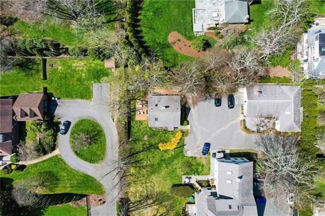 397 Gibbs Avenue CH, Newport, RI 02840