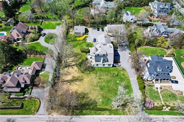 397 Gibbs Avenue CH, Newport, RI 02840